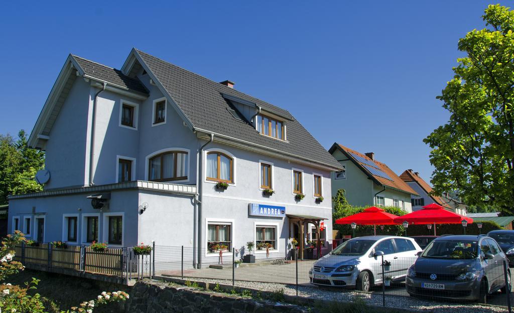 מלון Köflach Gastehaus Cafe Andrea מראה חיצוני תמונה